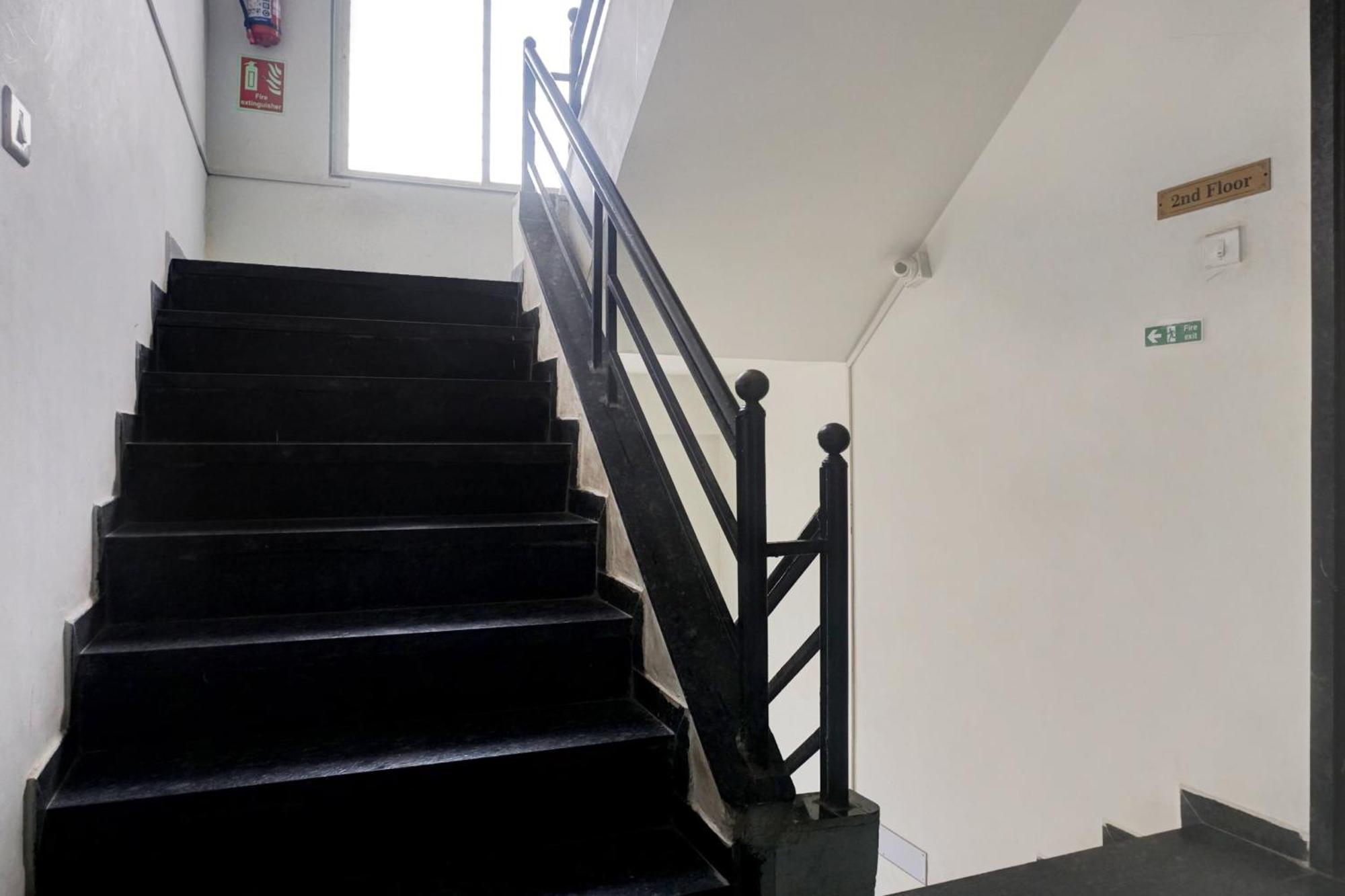 Hotel O Pristine Pune Luaran gambar